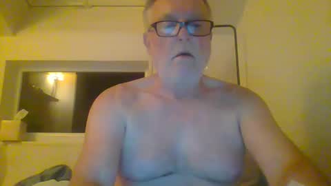 Snapshot of dial76 chatting on January 16, 4:49 am dial76 online show from January 16, 4:49 am