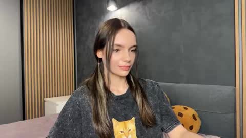 dialinkaaaa online show from April 19, 6:10 pm