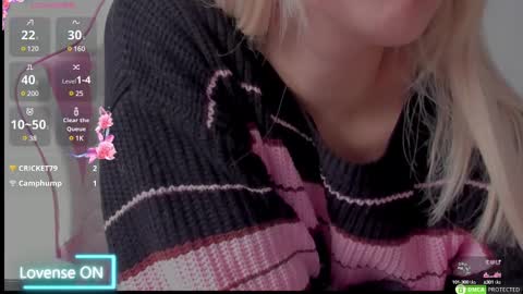 Snapshot of diamond_ava_ chatting on February 27, 10:26 am Thea online show from February 27, 10:26 am