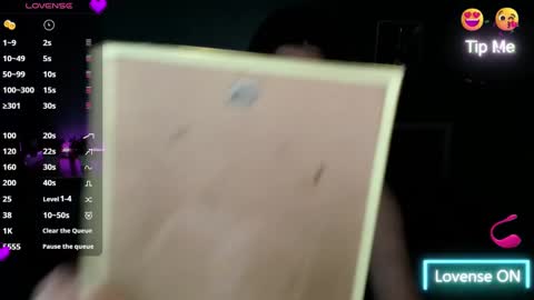 Wency online show from December 8, 6:50 pm