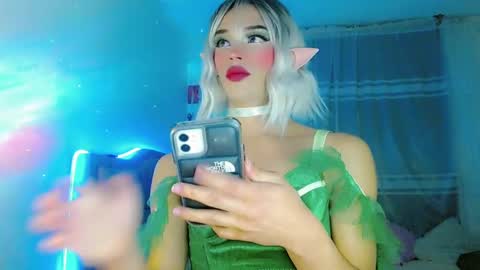 AmayaGirl online show from December 9, 7:28 am