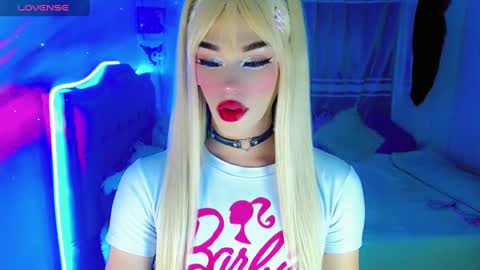 AmayaGirl online show from December 18, 7:04 am