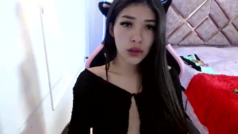 Snapshot of diamondgold28 chatting on November 7, 3:28 am diamondgold28 online show from November 7, 3:28 am