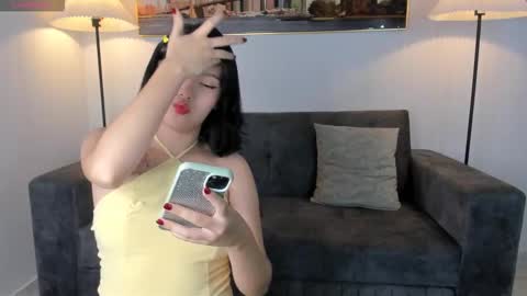 vanessa online show from February 17, 6:54 am