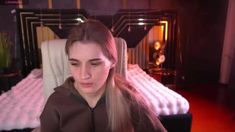 DiamondNina online show from March 7, 8:17 pm