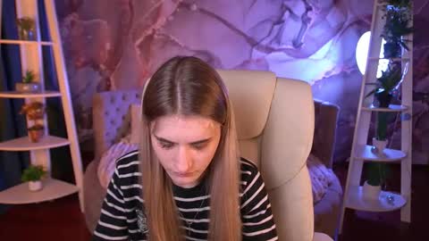 DiamondNina online show from March 22, 8:12 pm