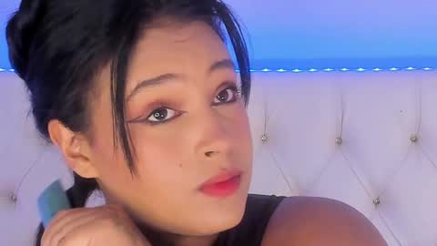 Diana Tamayo online show from May 22, 9:42 pm