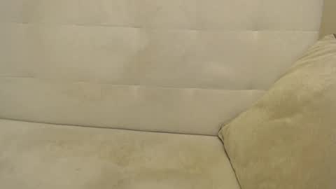 Snapshot of diana_loudd chatting on December 10, 5:28 am diana_loudd online show from December 10, 5:28 am