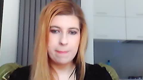 Snapshot of diana_love04 chatting on February 12, 10:56 am Diana online show from February 12, 10:56 am