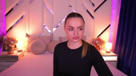 diana_nova online show from April 14, 7:03 am