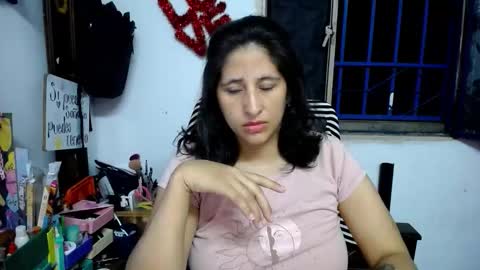 diana_rogu online show from September 29, 6:18 am
