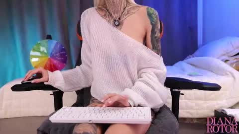 Diana online show from October 27, 12:15 am