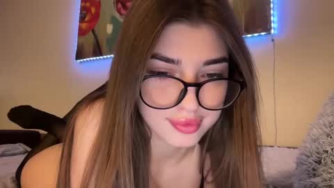 Snapshot of dianaa_lee chatting on October 19, 12:00 am DIANA online show from October 19, 12:00 am