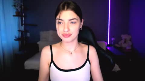 Snapshot of dianaa_lee chatting on June 18, 3:38 pm DIANA online show from June 18, 3:38 pm