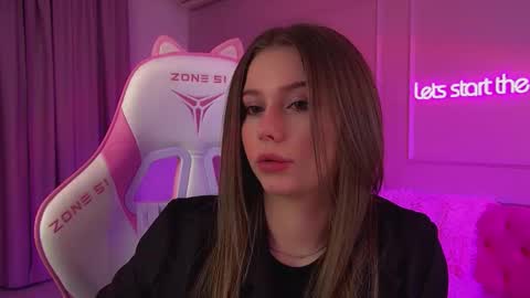 Diana online show from March 9, 6:34 pm