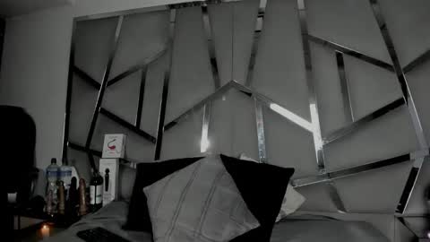 dianarous online show from April 12, 2:49 am