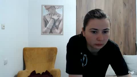 Snapshot of dianasmiey7 chatting on May 26, 7:15 am dianasmiey7 online show from May 26, 7:15 am