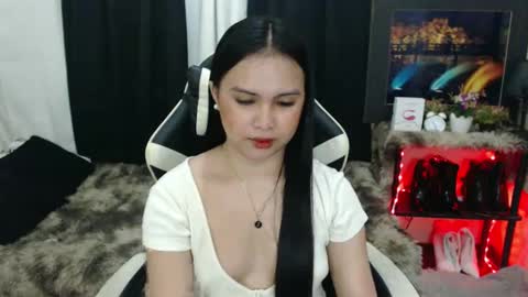 Snapshot of diane_intownx chatting on January 20, 12:07 pm Diane online show from January 20, 12:07 pm