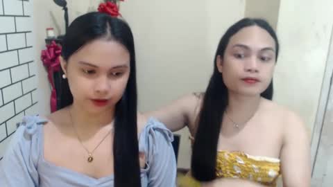 Snapshot of diane_intownx chatting on February 19, 10:34 am Diane online show from February 19, 10:34 am