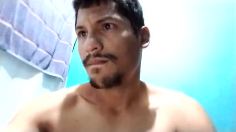 Snapshot of dick774369 chatting on April 1, 10:38 am dick774369 online show from April 1, 10:38 am