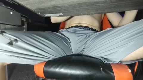 Dick And Muscle online show from February 1, 4:35 am