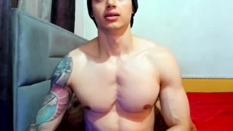 jhon online show from December 15, 6:56 pm