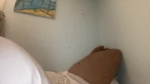 Snapshot of dickabitchdown chatting on February 16, 6:53 am DickABitchDown Alexys real spanishmami online show from February 16, 6:53 am