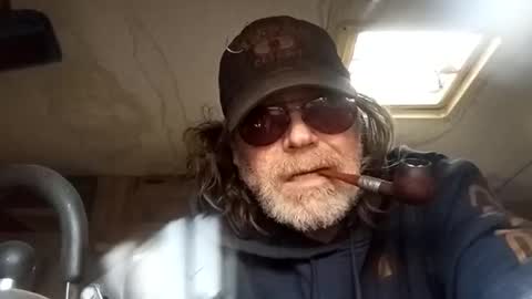 Snapshot of dickbowen64 chatting on January 12, 11:26 pm Dickbowen online show from January 12, 11:26 pm