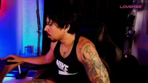 Snapshot of dickdamian_ chatting on May 24, 3:28 pm Damin online show from May 24, 3:28 pm