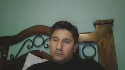 dickeduardo online show from April 2, 1:25 am