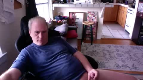 Richard Fleischer online show from April 13, 5:40 pm