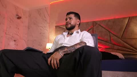 Dick Griffith online show from April 12, 2:00 pm