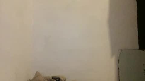 Snapshot of dickink13 chatting on February 13, 1:23 am dickink13 online show from February 13, 1:23 am