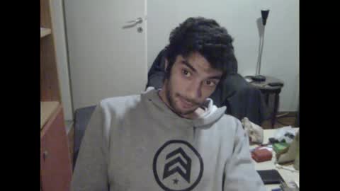 Snapshot of dickus_biggus chatting on January 18, 12:26 pm dickus_biggus online show from January 18, 12:26 pm