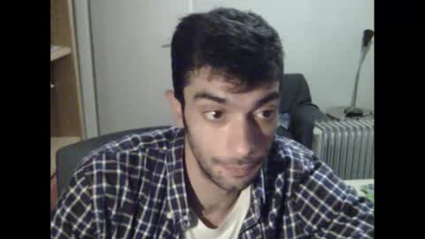 Snapshot of dickus_biggus chatting on March 5, 10:44 am dickus_biggus online show from March 5, 10:44 am