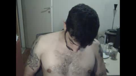 Snapshot of dickus_biggus chatting on June 17, 1:56 pm dickus_biggus online show from June 17, 1:56 pm