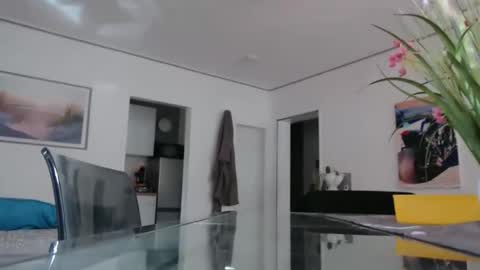 Snapshot of didiegal chatting on September 23, 8:39 am squirtcock online show from September 23, 8:39 am