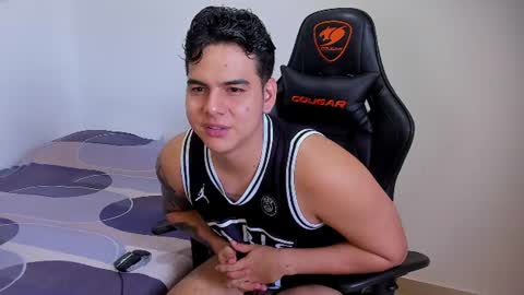 DIEGO CAZAS online show from June 28, 4:02 pm