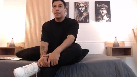 diego_salvatore online show from July 13, 2:42 pm