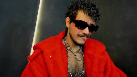 diemond_latinx98 online show from November 28, 2:09 pm