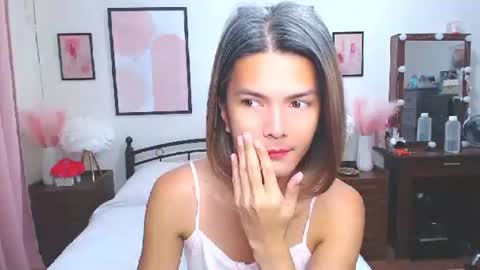 Dennesse online show from February 17, 9:50 am