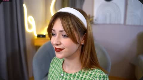 Sophie online show from December 30, 6:16 pm