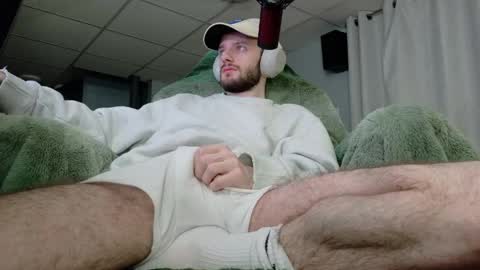 digbicknik online show from April 10, 1:33 am