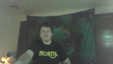 Snapshot of diggitydan1984 chatting on October 26, 1:55 am Daniel online show from October 26, 1:55 am