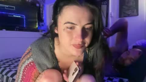 Dwaynecharles13 online show from March 1, 11:45 am