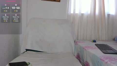 Snapshot of diiana_evil chatting on November 19, 5:02 pm diiana_evil online show from November 19, 5:02 pm