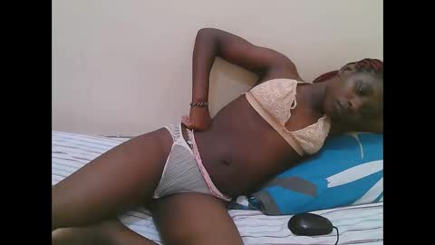 Dijah online show from December 2, 2:17 am