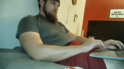 Snapshot of dikdowndaddy chatting on January 3, 6:11 am Daddy online show from January 3, 6:11 am