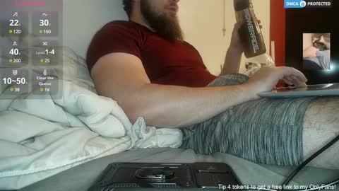 Snapshot of dikdowndaddy chatting on February 2, 7:20 am Daddy online show from February 2, 7:20 am