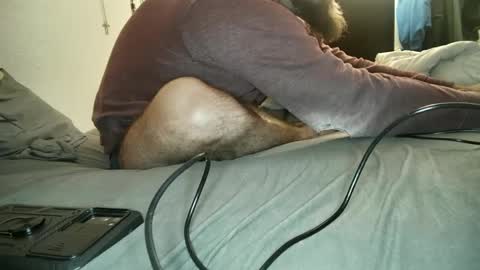 Snapshot of dikdowndaddy chatting on October 7, 1:25 am Daddy online show from October 7, 1:25 am